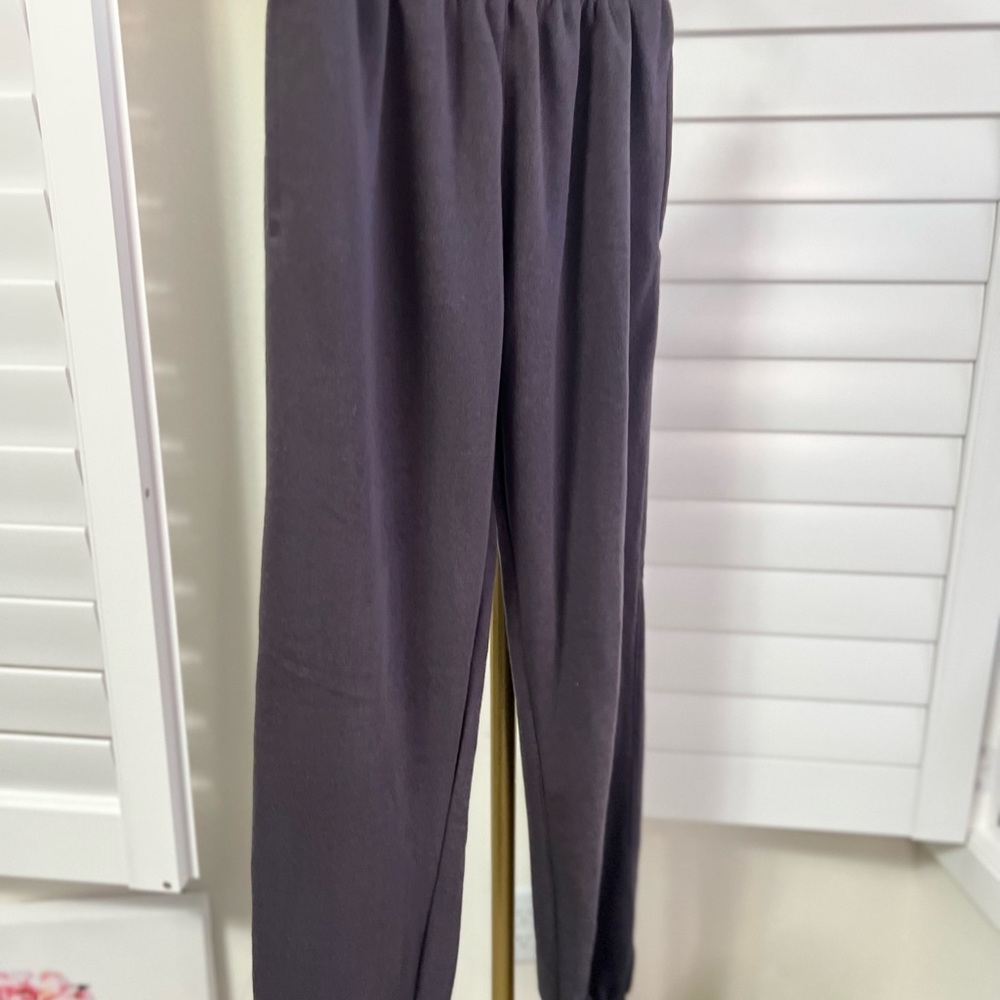 Refuge size s